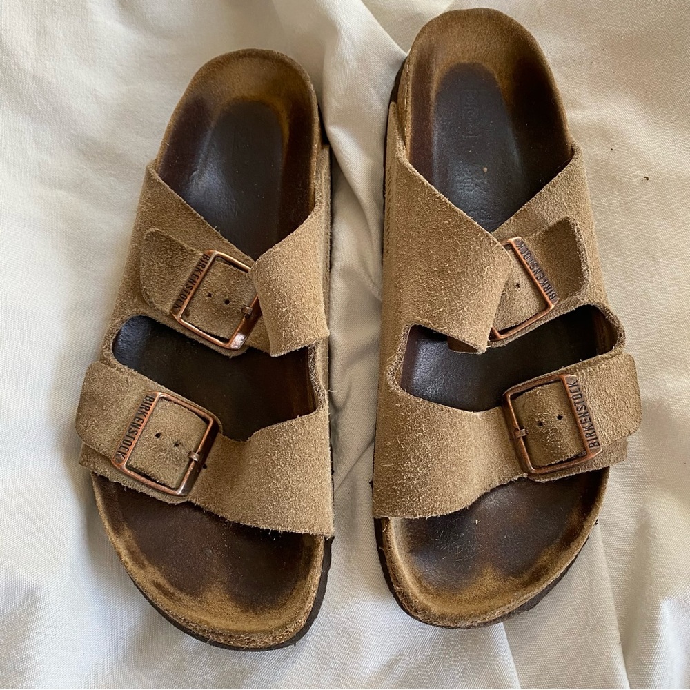 Birkenstock Arizona Taupe Suede sandals Size 39 soft footbed